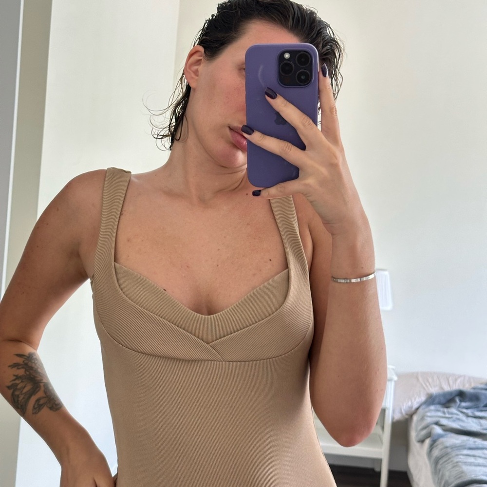 H&M Beige Sleeveless Bodysuit